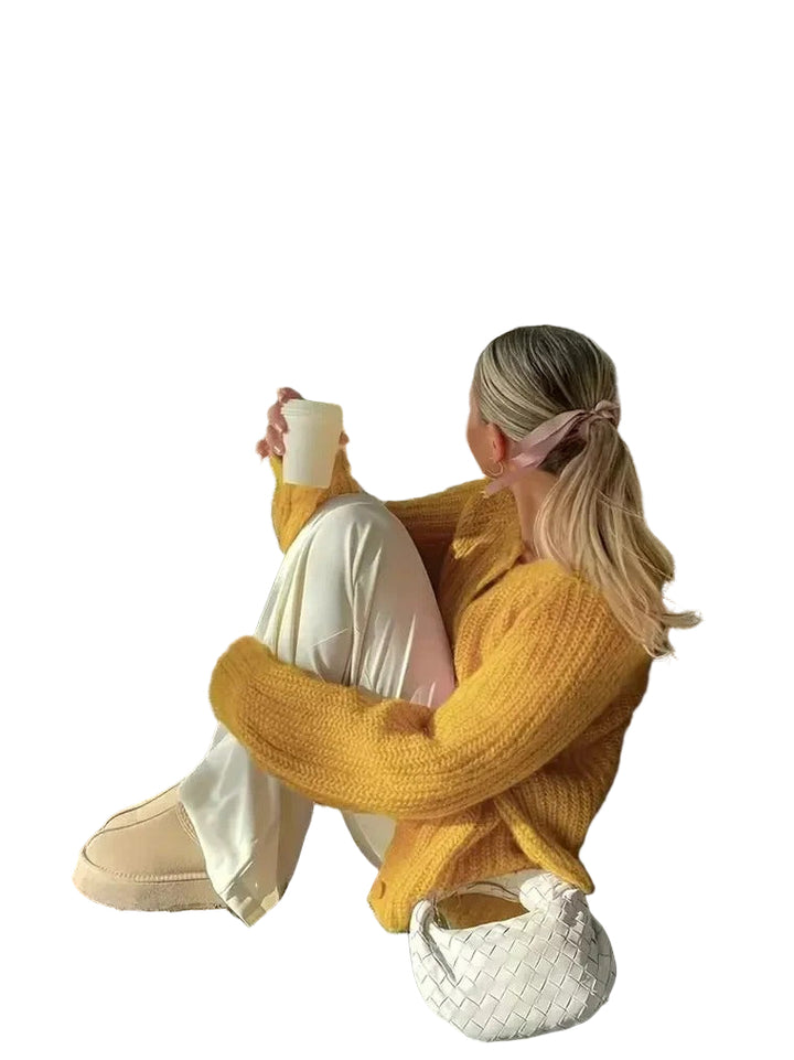 Women’s Oversized Ribbed Button-Front Cardigan