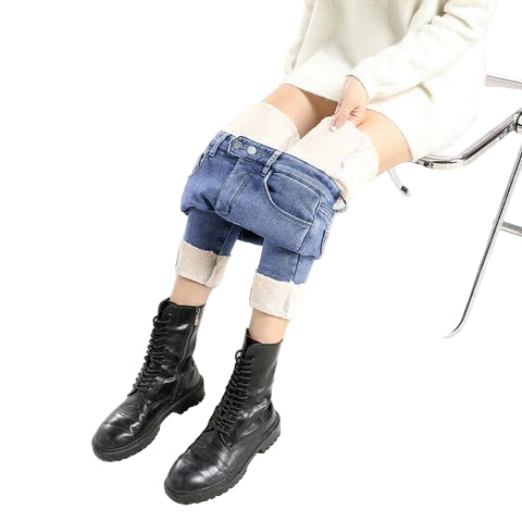 Women’s High-Waist Fleece-Lined Jeans – Warm Slim Fit Winter Style