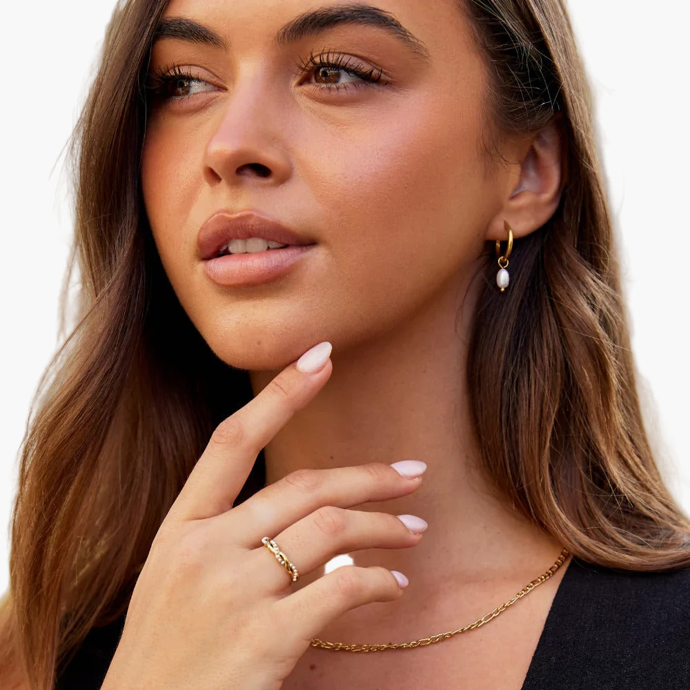 Women’s Freshwater Pearl Hoop Earrings