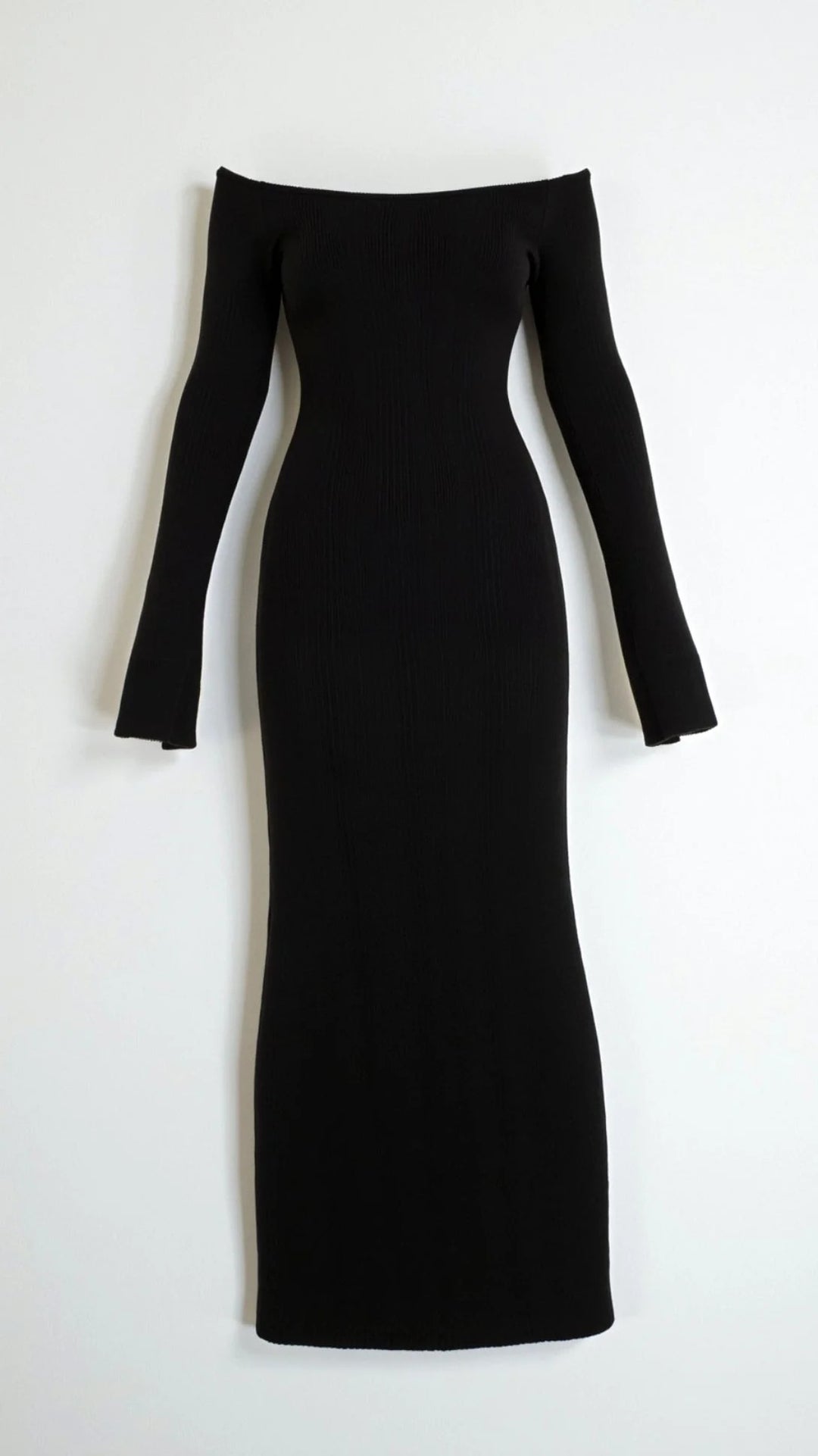 Women’s Elara Off-Shoulder Ribbed Maxi Dress