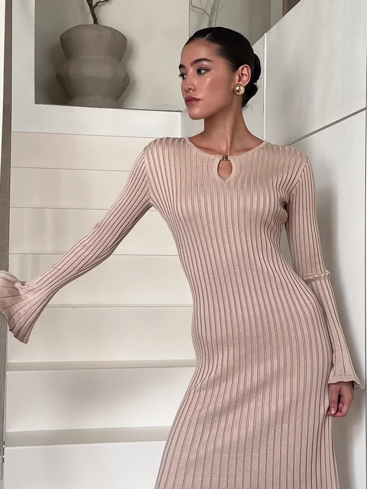 Women’s Elara Ribbed Keyhole Midi Dress