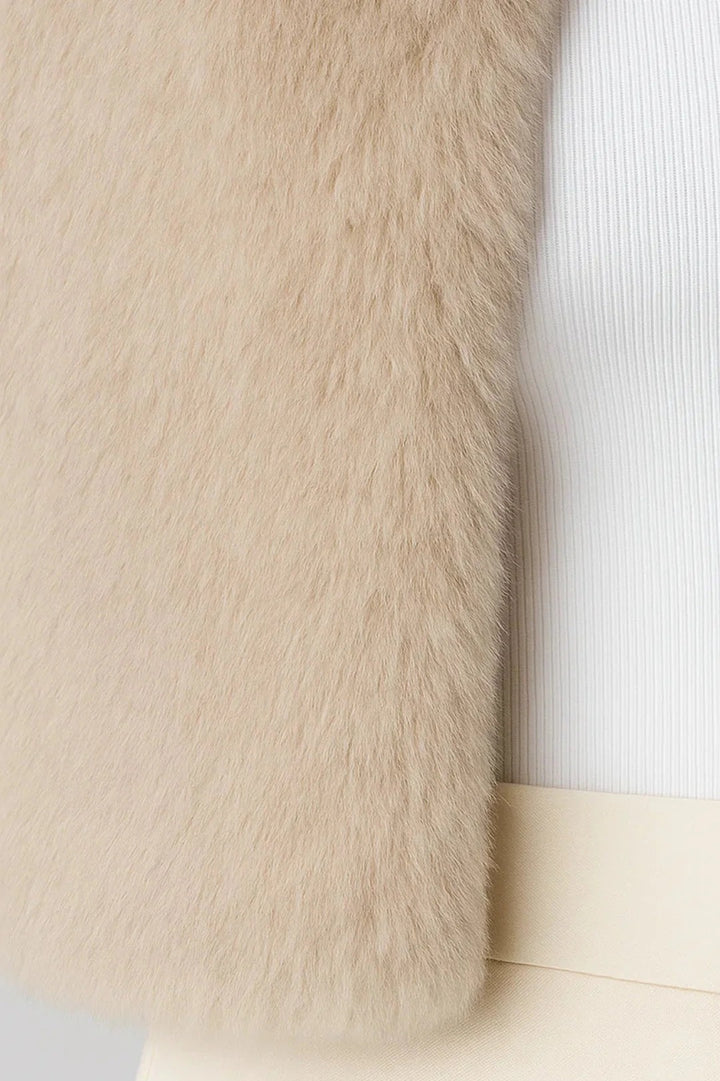 Women’s Aurelia Cropped Faux Fur Jacket