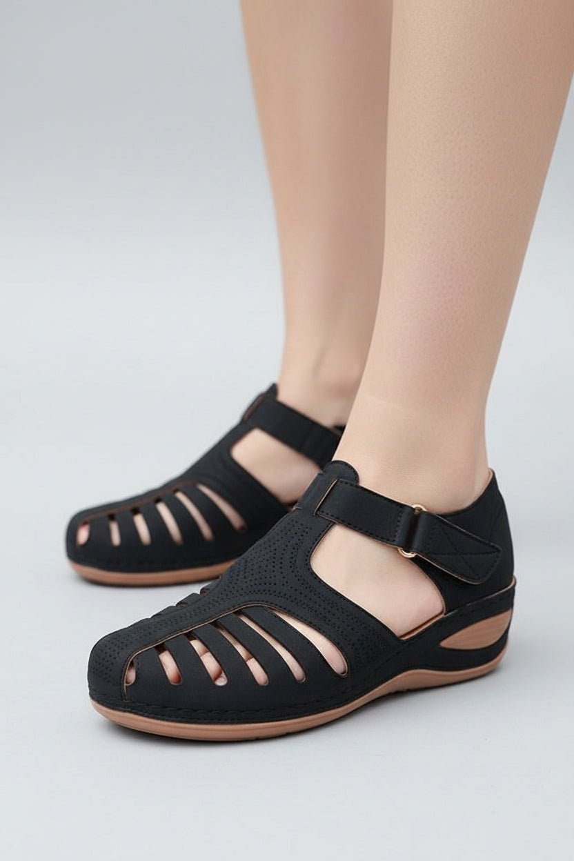Women's Cushioned Closed-Toe Fisherman Walking Sandals - Black