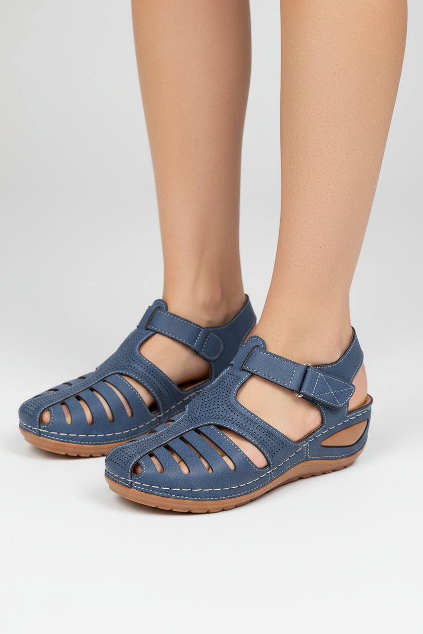 Women's Cushioned Closed-Toe Fisherman Walking Sandals - Blue