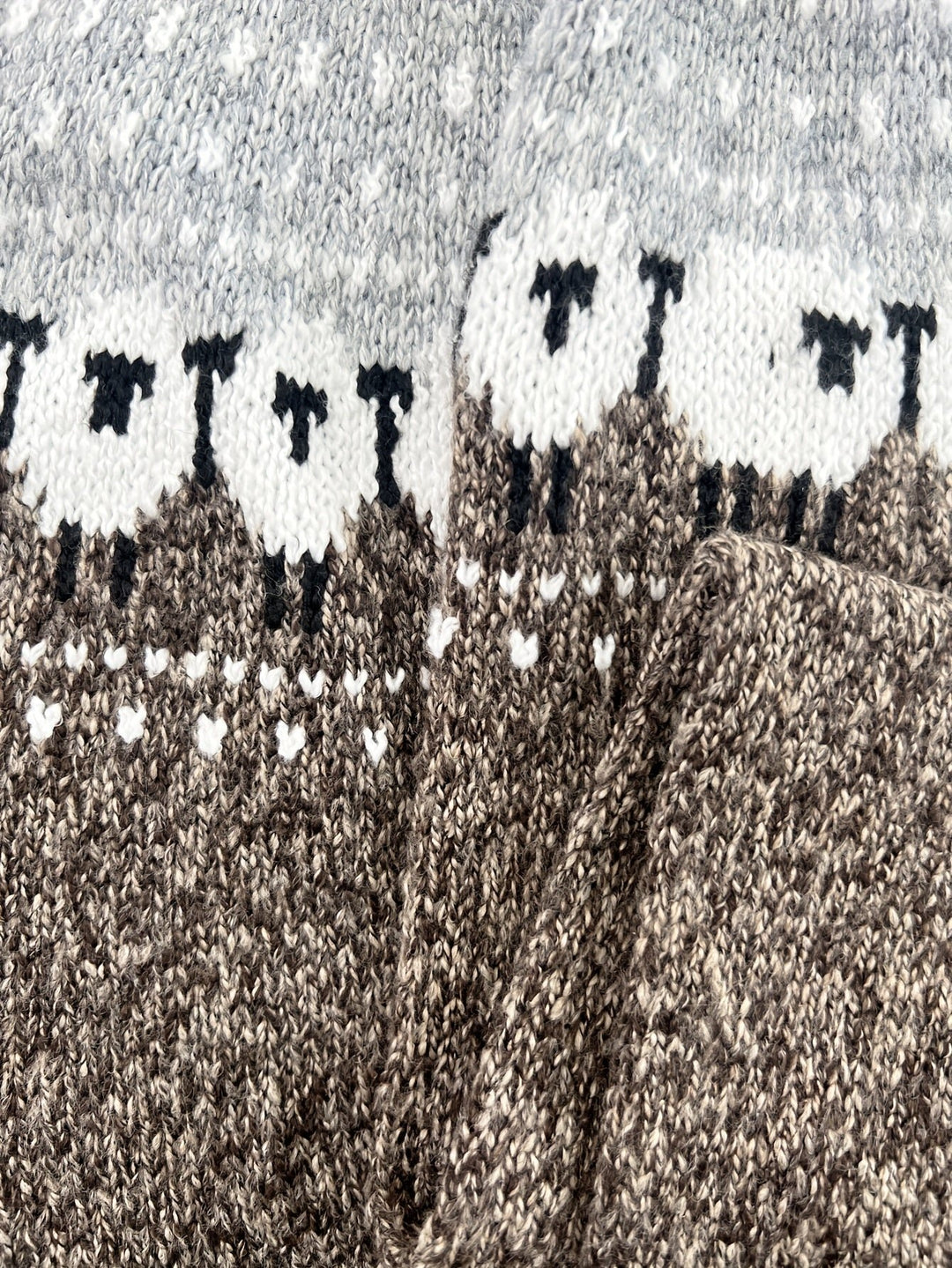 Women's Fair Isle Sheep Jacquard Thick Knit Pullover Sweater