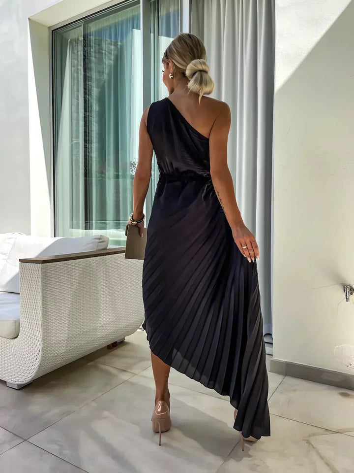 Women's One-Shoulder Pleated Midi Dress Floral Detail