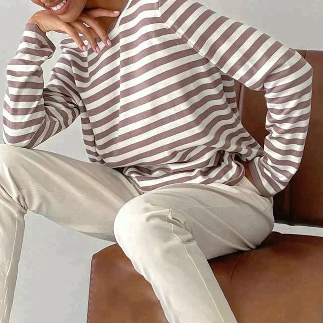 Women's Relaxed-Fit Long-Sleeve Striped Crewneck Sweater