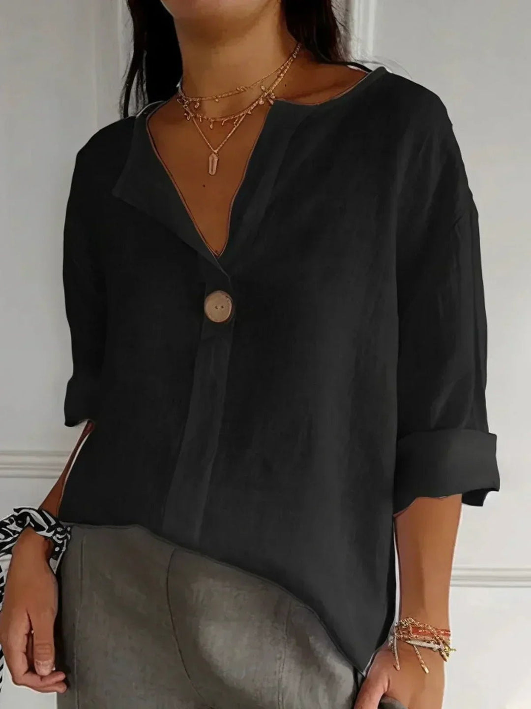 Women's Relaxed-Fit V-Neck 3/4 Sleeve Linen Blouse - Black